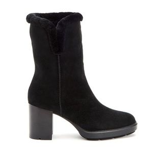 NWOT Black Suede Aquatalia Weatherproof Bootie